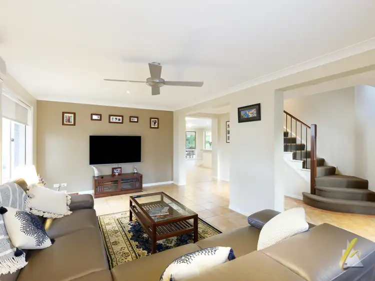 Fifth view of Homely house listing, 4 Elabana Place, Forest Lake QLD 4078