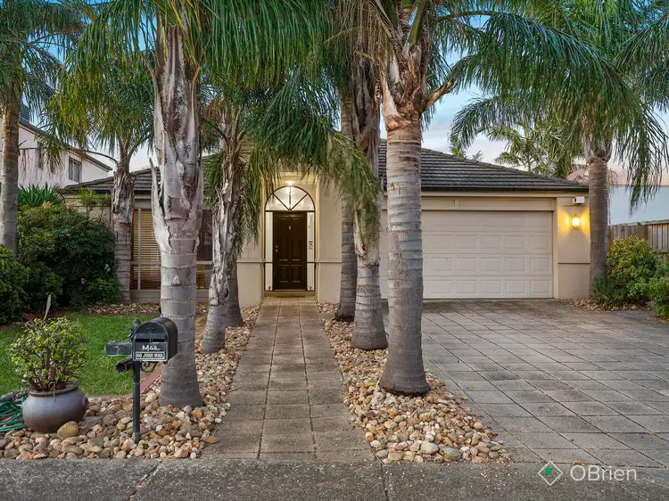 1 Stephanie Court, Patterson Lakes VIC 3197