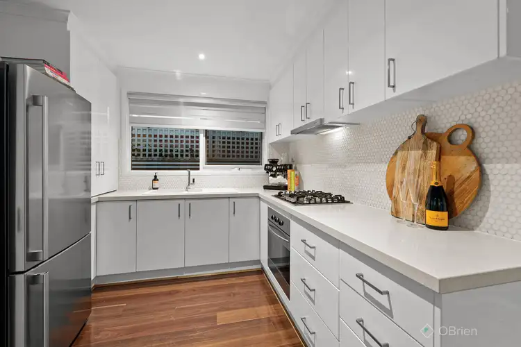 Sixth view of Homely house listing, 2 Sonja Court, Narre Warren VIC 3805