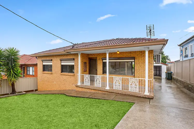 4 Wilma Avenue, Warrawong NSW 2502