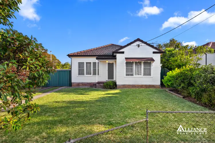 25 Robb Street, Revesby NSW 2212