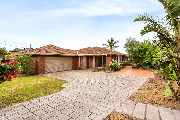 72 Spring Road, Springvale South VIC 3172