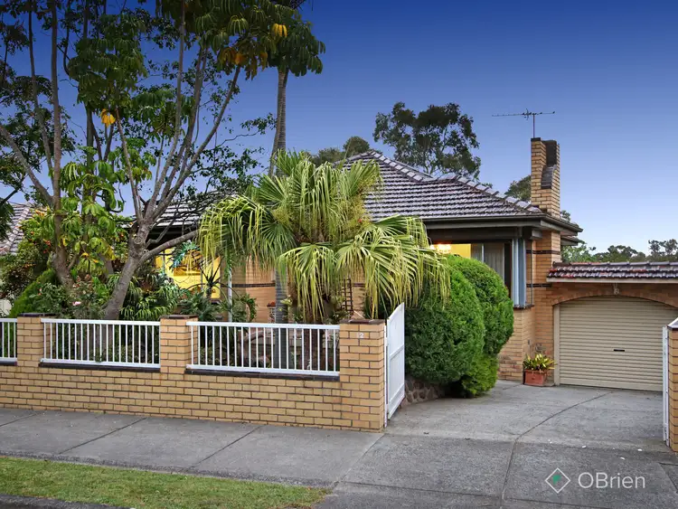 12 Oakpark Drive, Chadstone VIC 3148