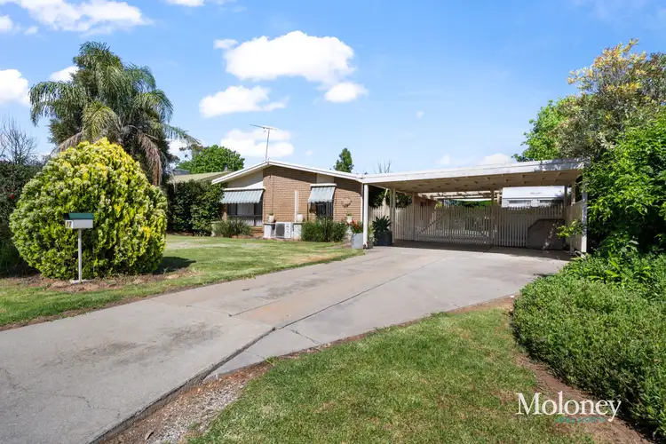 17 Chivell Street, Corowa NSW 2646