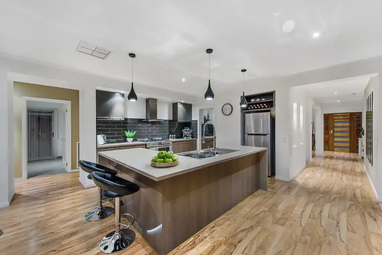 Fourth view of Homely house listing, 6 Pembury Way, Hillside VIC 3037