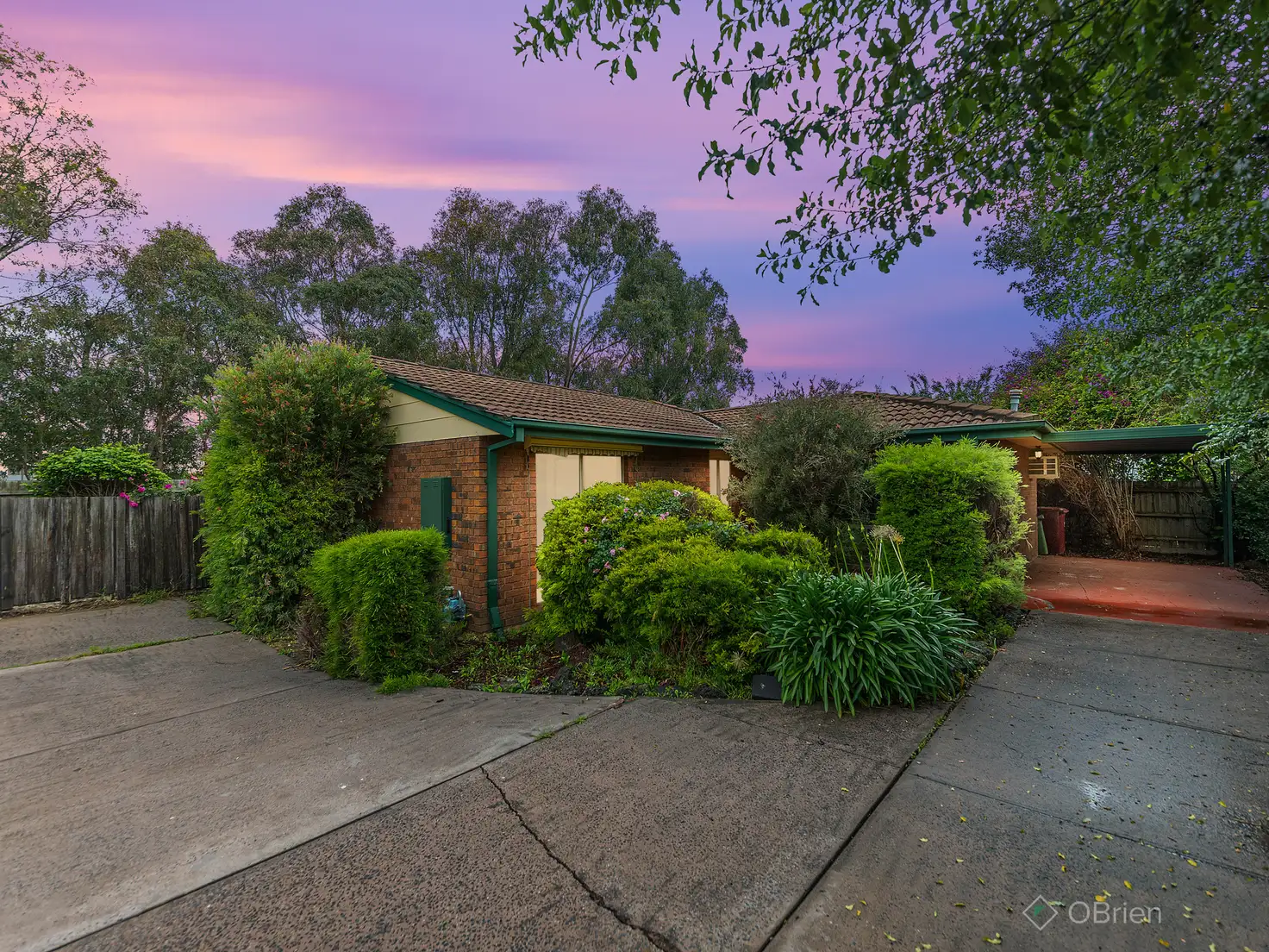 Main view of Homely unit listing, 2/8 Aurea Court, Narre Warren VIC 3805