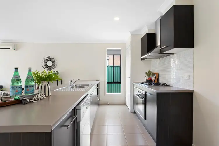 Fifth view of Homely house listing, 20 Coleridge Way, South Morang VIC 3752