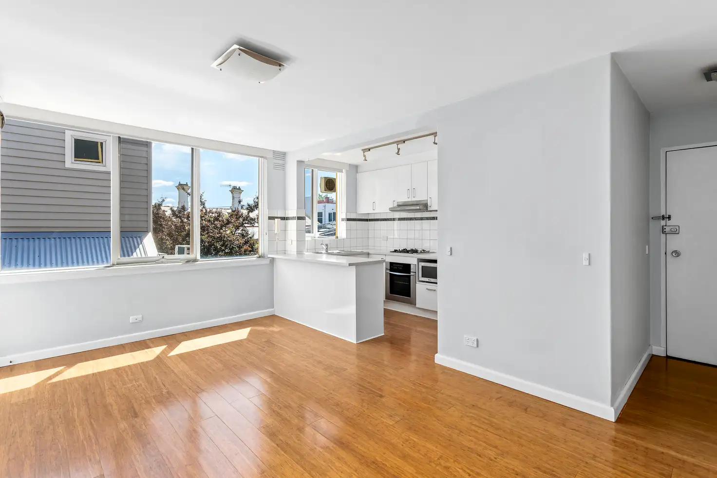 Main view of Homely apartment listing, 5/4 Normanby Street, Windsor VIC 3181