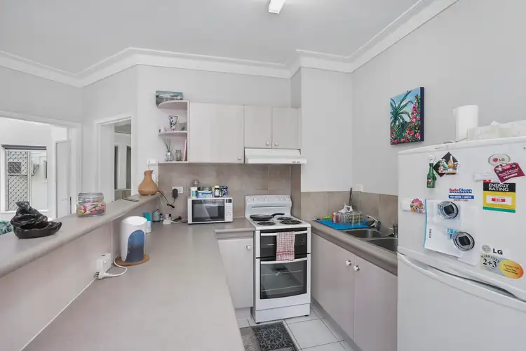 Second view of Homely unit listing, 9/3 Chester Court, Manunda QLD 4870
