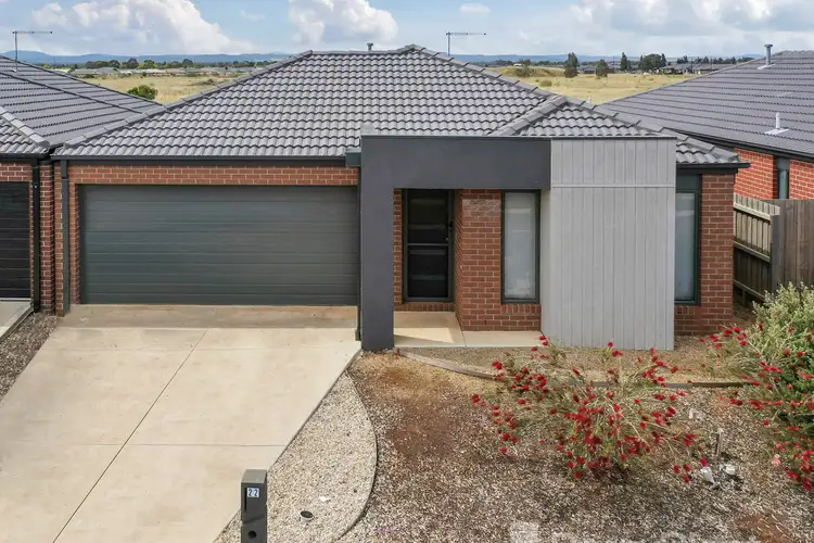 22 Gillespie Drive, Weir Views VIC 3338
