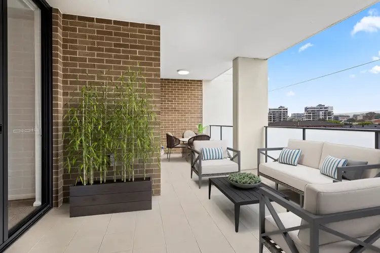 Third view of Homely apartment listing, 17/12 New Dapto Road, Wollongong NSW 2500