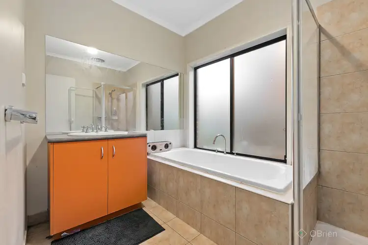 Fifth view of Homely house listing, 9 Orsino Place, Berwick VIC 3806