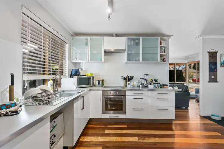 Sixth view of Homely villa listing, 1/121 Swansea Street, East Victoria Park WA 6101