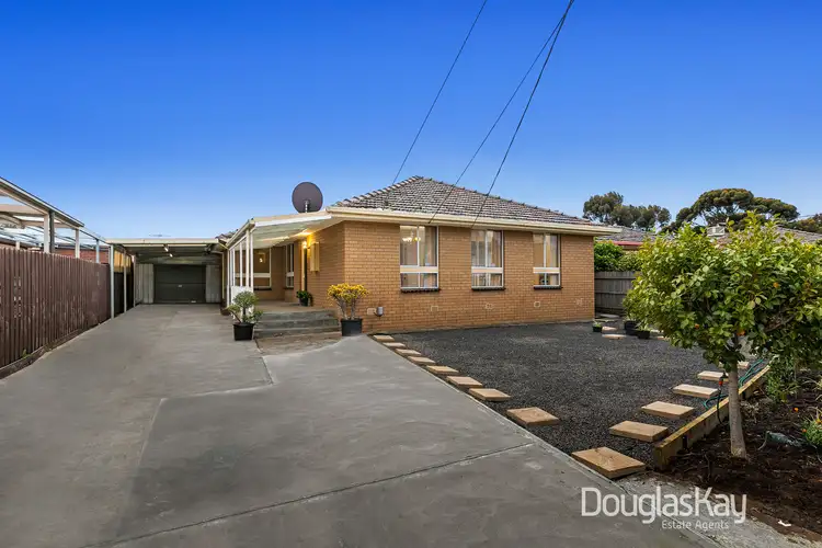 12 Maldon Court, Sunshine North VIC 3020