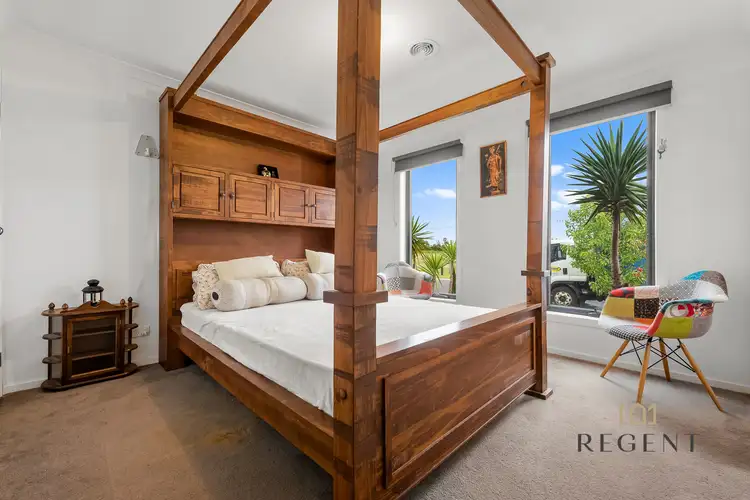 Fifth view of Homely house listing, 32 Cumberland Drive, Pakenham VIC 3810