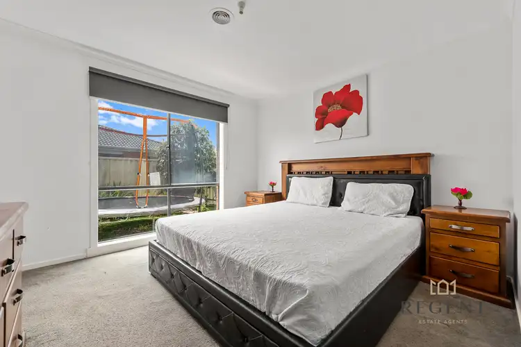 Sixth view of Homely house listing, 32 Cumberland Drive, Pakenham VIC 3810