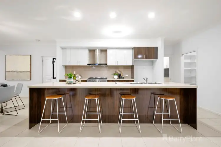 Sixth view of Homely house listing, 8 Carey Crescent, Pakenham VIC 3810