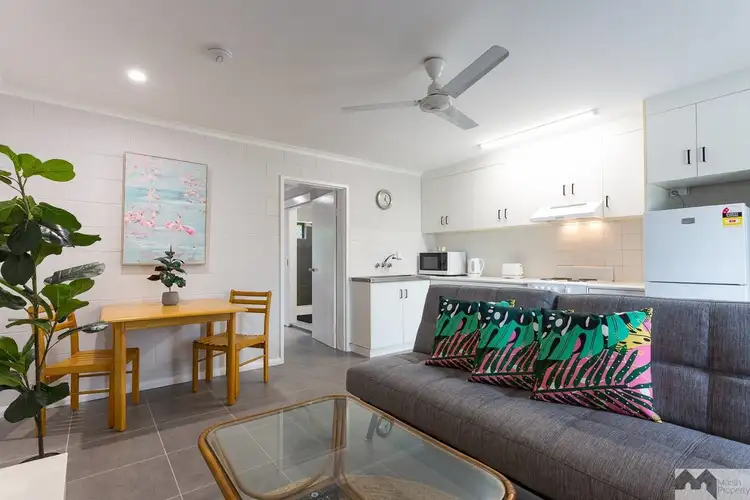 7/2 McPherson Close, Edge Hill QLD 4870