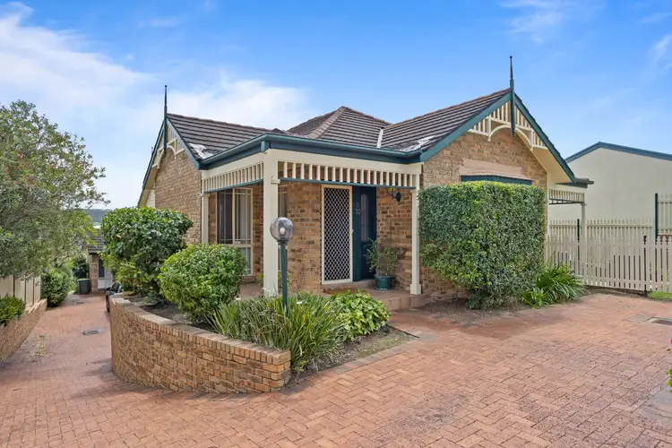 Main view of Homely villa listing, 3/10 Alukea Avenue, Point Clare NSW 2250