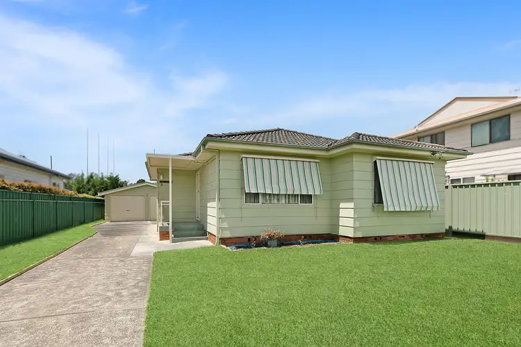 Main view of Homely house listing, 8 Kathleen White Crescent, Killarney Vale NSW 2261