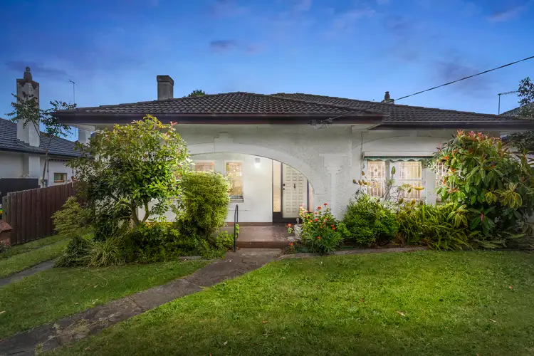 Main view of Homely house listing, 6 Hillcrest Avenue, Caulfield South VIC 3162
