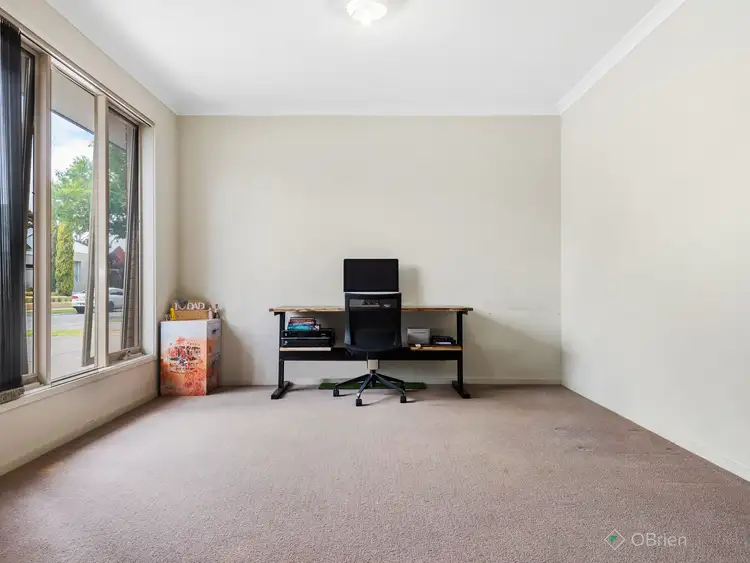 Fifth view of Homely house listing, 28 Macquarie Circuit, Pakenham VIC 3810