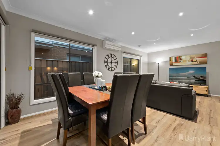 Sixth view of Homely house listing, 7 Leon Way, Pakenham VIC 3810