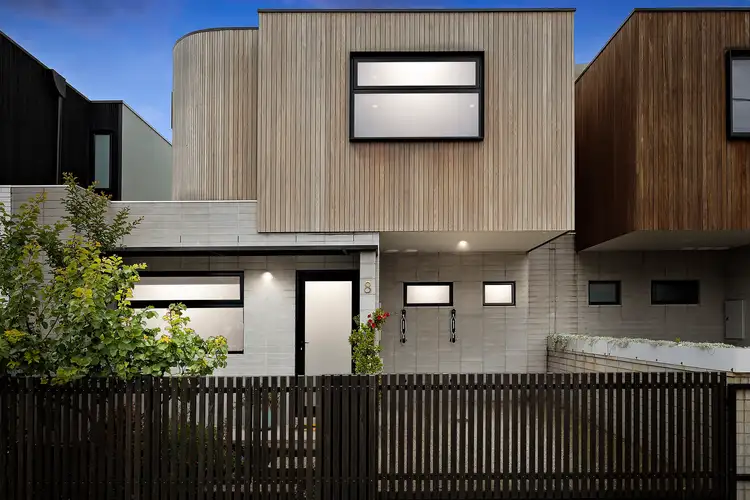 8 Warleigh Road, West Footscray VIC 3012