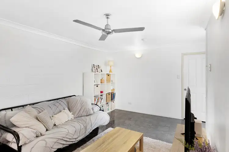 Sixth view of Homely semi-detached listing, 1/318 Bloxsom Street, Koongal QLD 4701