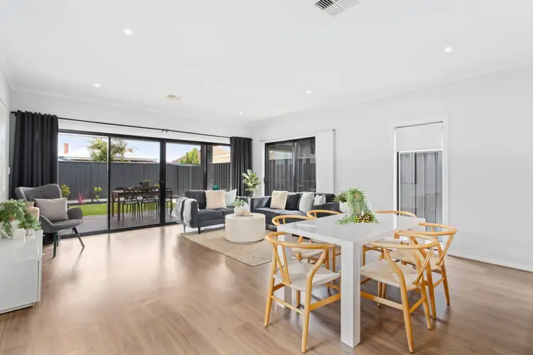 14A Centre Street, Largs Bay SA 5016