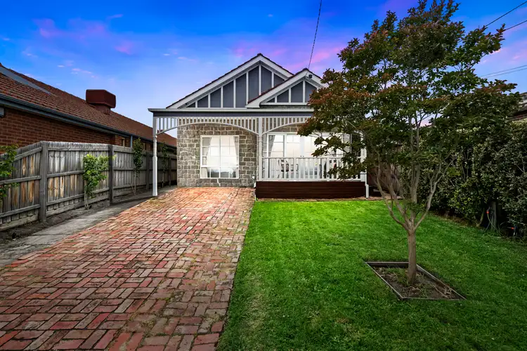 13 Sycamore Street, Caulfield South VIC 3162