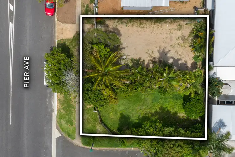 4 Pier Avenue