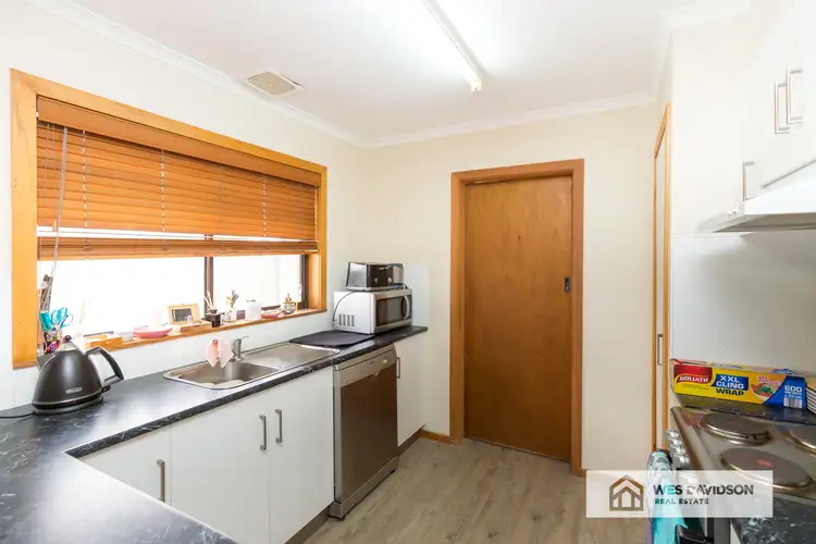 Second view of Homely unit listing, 2/136 Dooen Road, Horsham VIC 3400