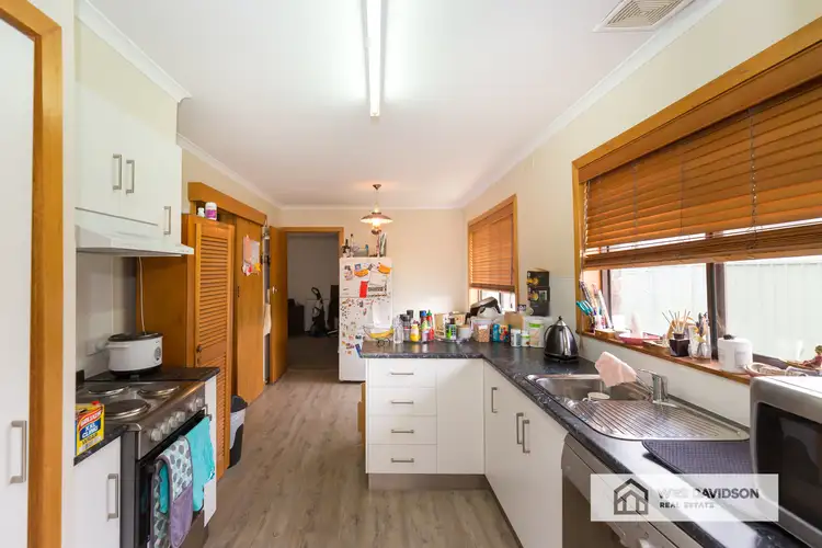 Third view of Homely unit listing, 2/136 Dooen Road, Horsham VIC 3400