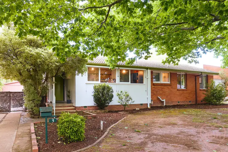 Second view of Homely house listing, 3 Jordan Place, Watson ACT 2602