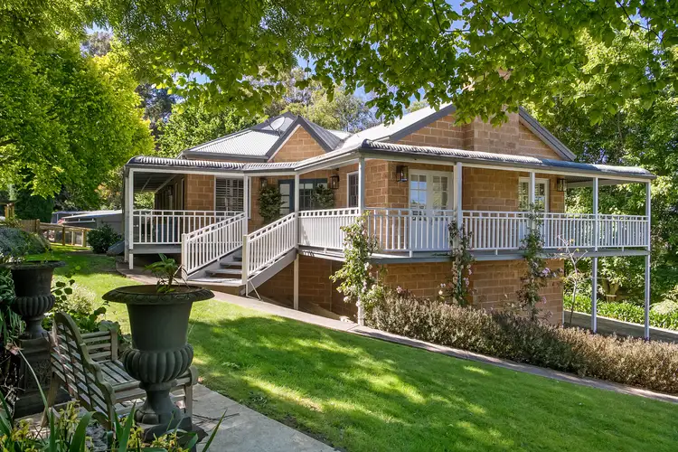 1 Hamilton Avenue, Bowral NSW 2576
