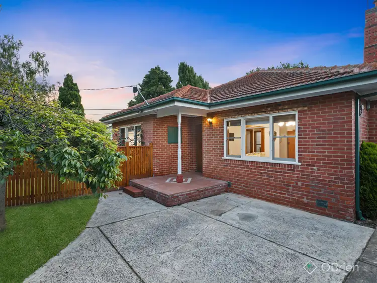Main view of Homely unit listing, 1/35 Golf Road, Oakleigh South VIC 3167