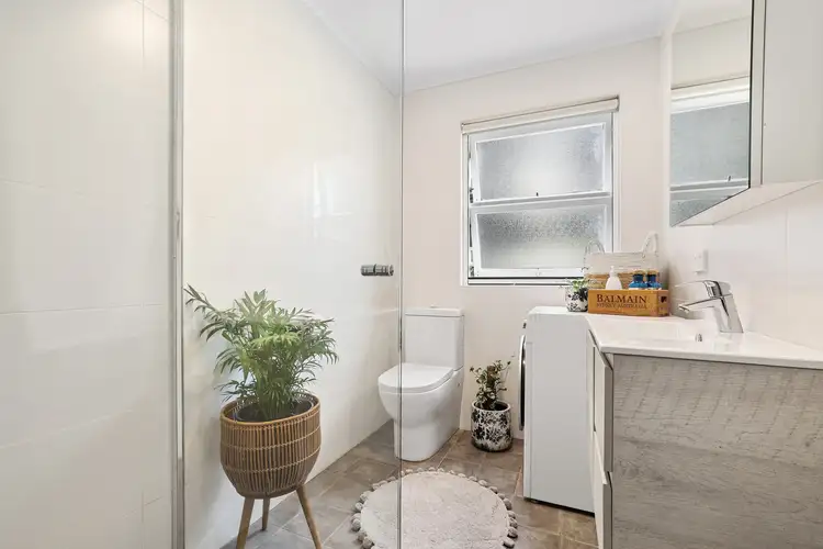 Fifth view of Homely apartment listing, 22/1-3 Avalon Parade, Avalon Beach NSW 2107