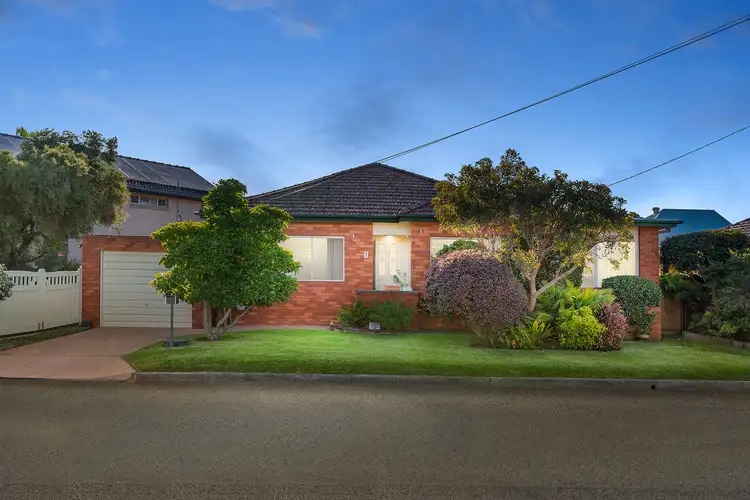 1 Oldham Crescent, Dolls Point NSW 2219