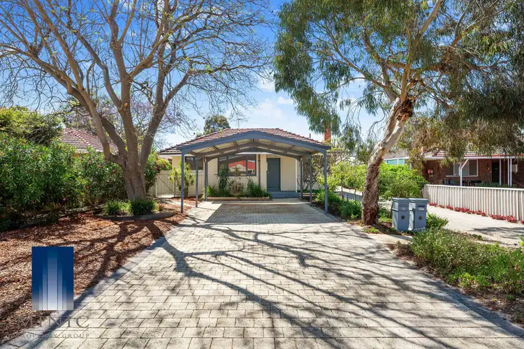 33 Hooson Way, Wilson WA 6107