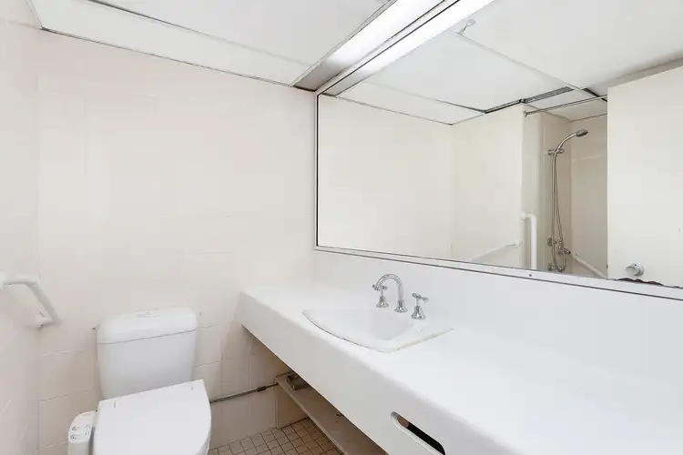 Fifth view of Homely unit listing, 102/4-8 Adelaide Street, Yeppoon QLD 4703