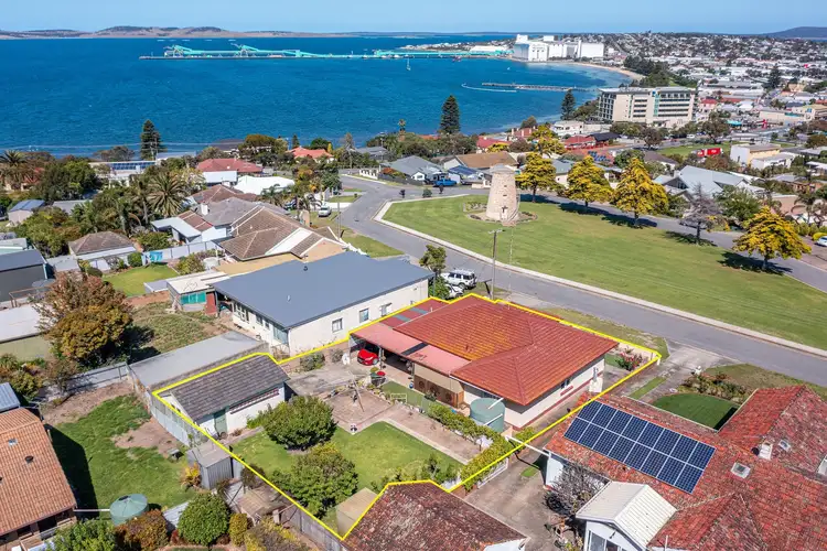 12 Dorset Place, Port Lincoln SA 5606