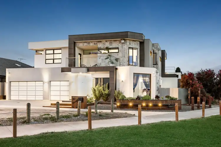 30 Arroyo Place, Caroline Springs VIC 3023