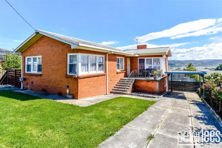 3 Swan Street, Newnham TAS 7248