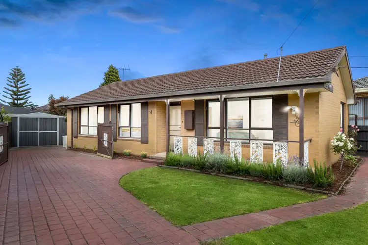 38 Festival Grove, Lalor VIC 3075
