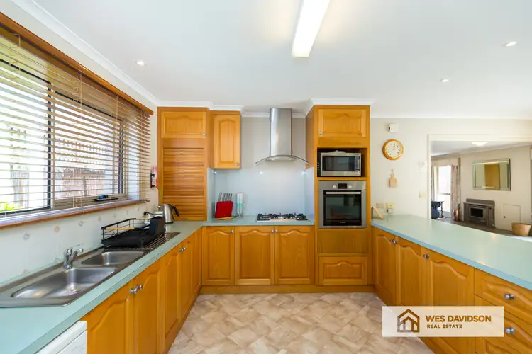 Fifth view of Homely house listing, 19 Farrar Avenue, Horsham VIC 3400