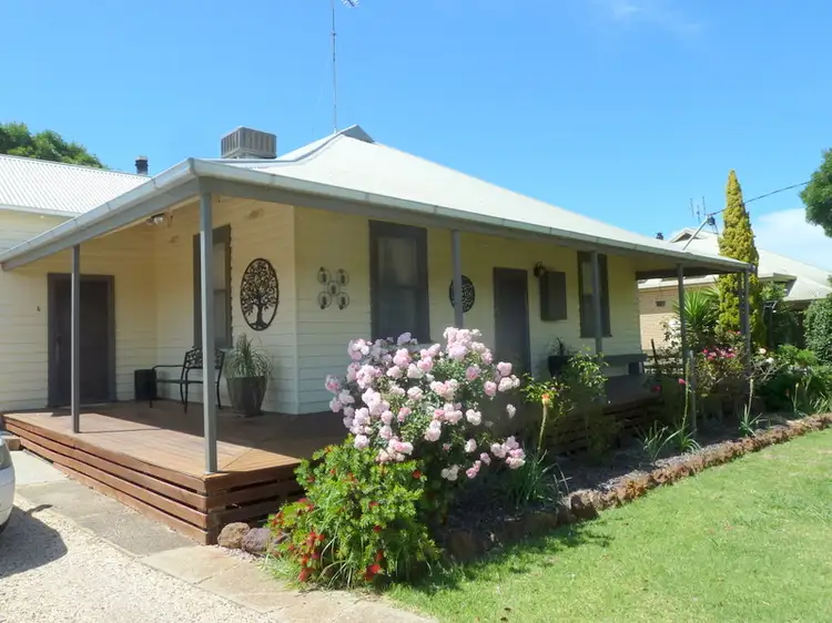 6 Corack Road, Donald VIC 3480