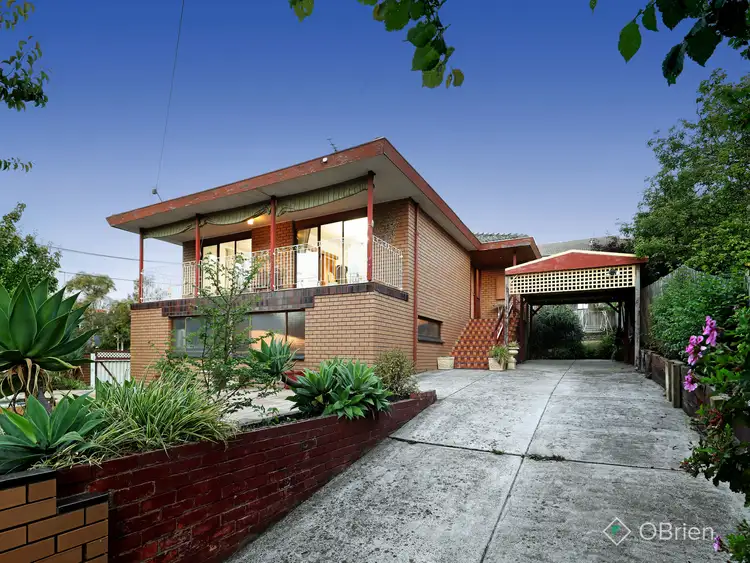 2 Cole Crescent, Chadstone VIC 3148