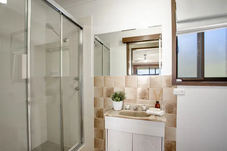 Fifth view of Homely house listing, 4 Bambooka Place, Springdale Heights NSW 2641