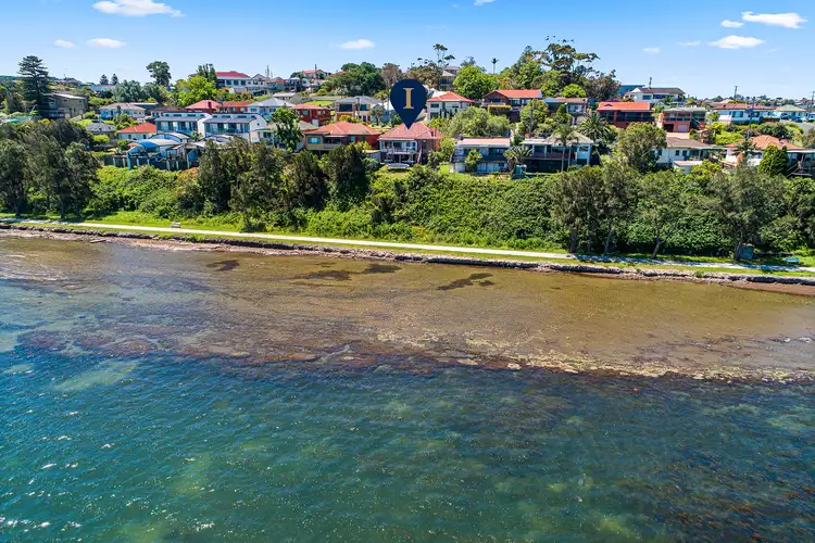 Second view of Homely house listing, 25 Northcliffe Drive, Lake Heights NSW 2502
